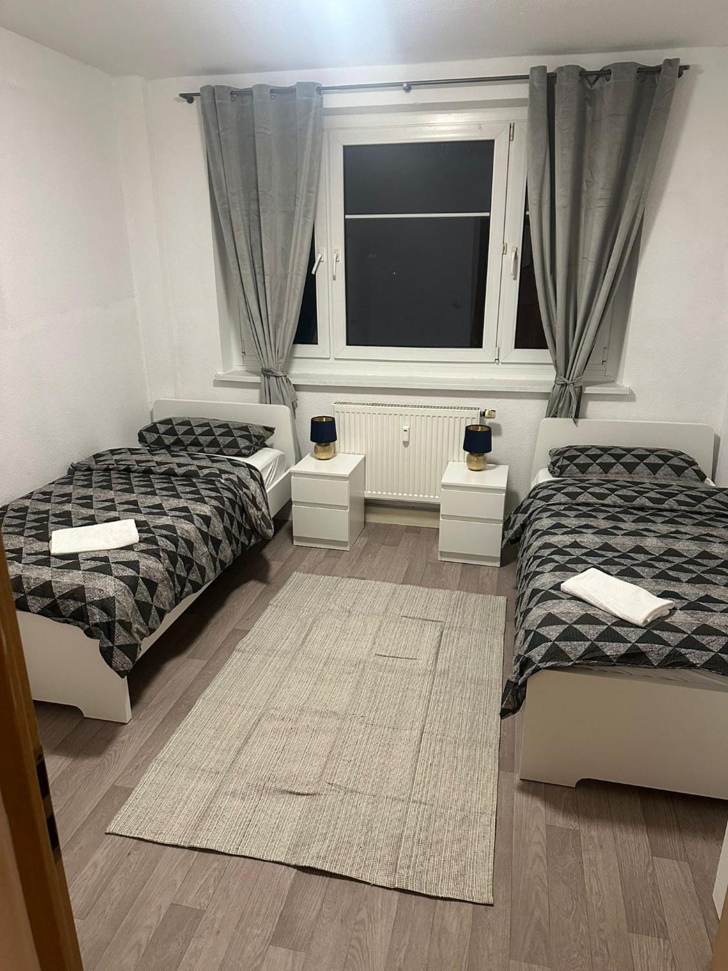 Upside Living - Apartments Merseburg Esterno foto